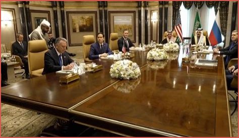 Is He Gay? Relationship with Penny Hayes The Talks Today